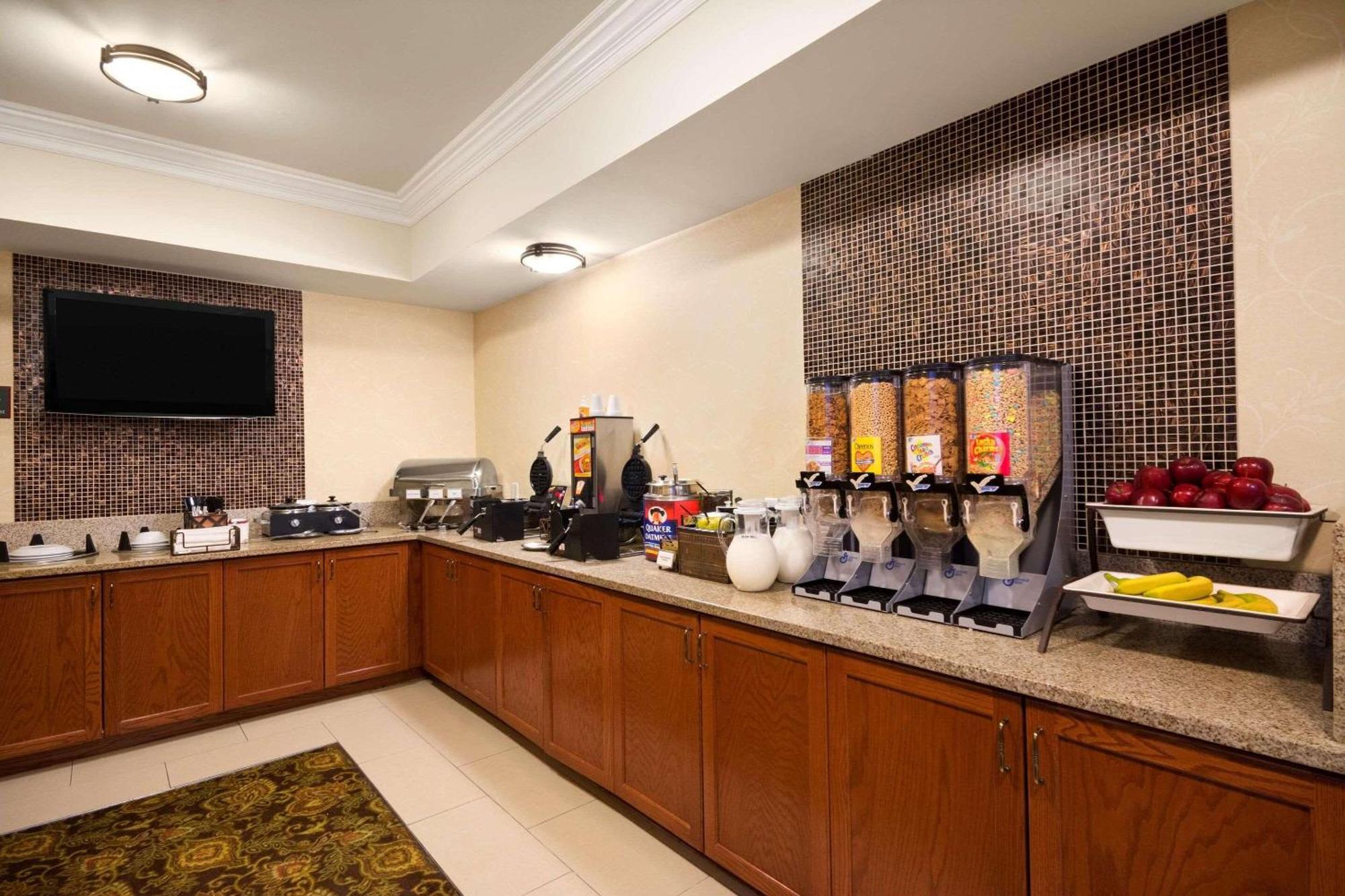 Country Inn & Suites By Radisson, Atlanta I-75 South, Ga Morrow Zewnętrze zdjęcie